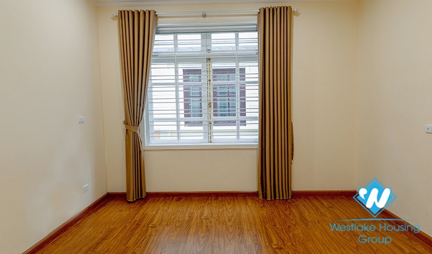 Newly renovated 5 bedroom villa for rent near UNIS school 